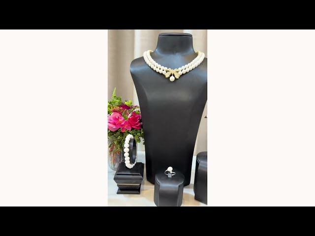 طقم لولو طبيعي زراعي وفضة مطلية ذهب