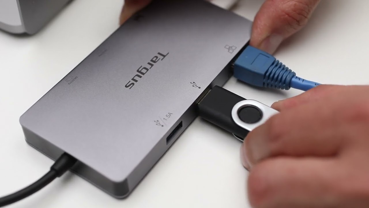 USB-C Dual HDMI 4K Docking Station