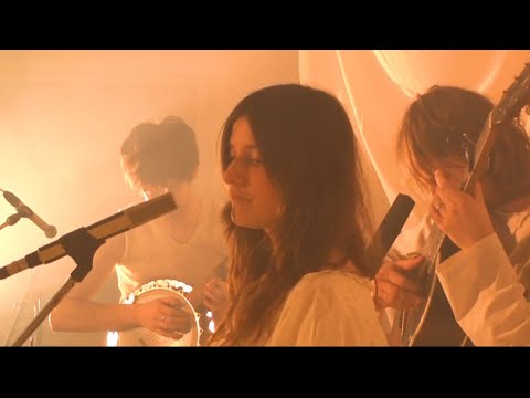 Sam De Nef & Camille Camille - Needles (Live at the Mortselarij)