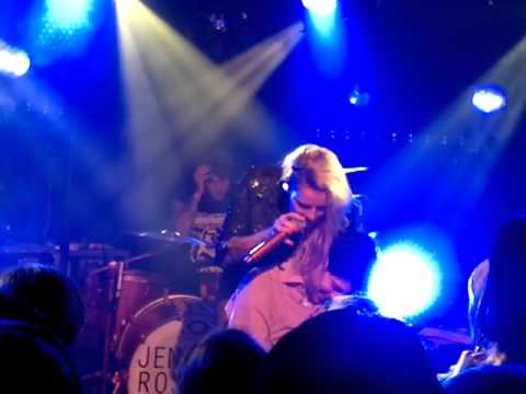 Jennifer Rostock, Irgendwo Anders, live im Abart Zürich, am 4.4.12.mp4