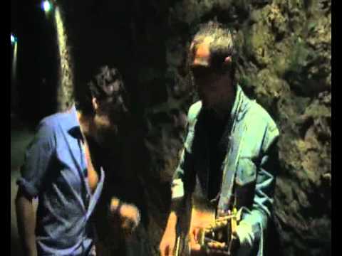 SIDEWALK DIARIES Pt. 7- Emanuele Dabbono in The wind cries Mary.avi