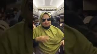 Download lagu Dugem On The Bus #shorts #buspariwisata #dugemonline mp3 Download lagu Dugem On The Bus #shorts #buspariwisata #dugemonline mp3