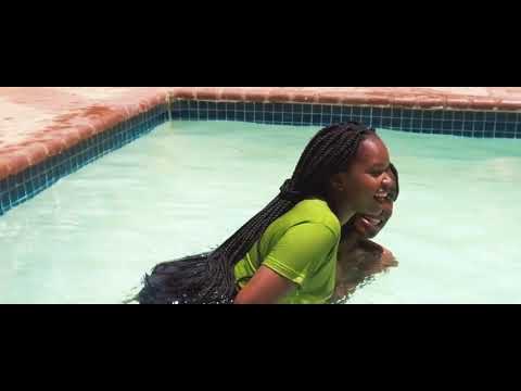 Lamoodee - Play hard too [Official Music Video]