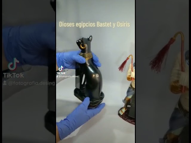 Vídeo relacionado con lachineuse - Estatuilla Bastet 31 cm - Diosa egipcia - Estatua decoración egipcia - Figura de Objeto Egipcio - Busto Egipcio - Idea de Regalo Original - Decoración Interior
