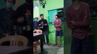 Download lagu Pengamen viral dari kotamobagu sulawesi utara ||cover|| andai aku bisa-chrisye mp3 Download lagu Pengamen viral dari kotamobagu sulawesi utara ||cover|| andai aku bisa-chrisye mp3