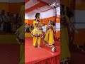 तू काटे मत न चुटकी कान्हा फुट जाएगी मट�