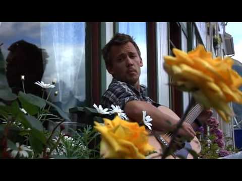 Norwegian Recycling - How Six Songs Collide - Music video