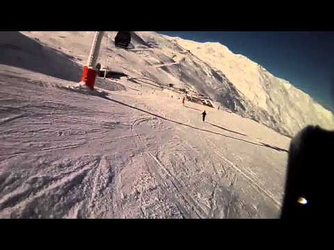 Skiing from Club Med to La Moutiere Chairlift - Val Thorens
