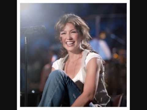 Thalia FT Pedro Capo - Estoy Enamorada/I´m In Love (Subtitulado Al Ingles/ Inglish Subtitle)