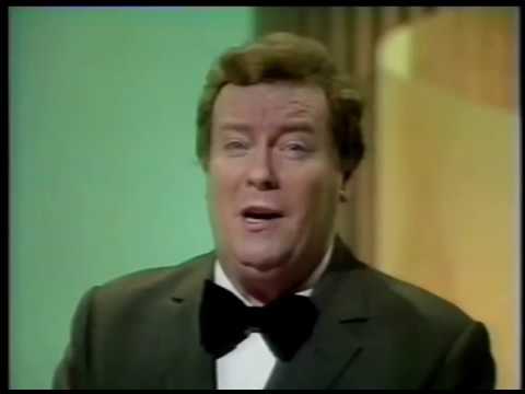 Stuart Burrows Sings - Jeanie With The Light Brown Hair