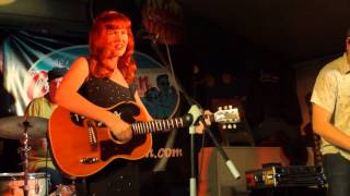 Kim Lenz in the Cruise Inn - You Made A Hit