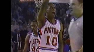 Dennis Rodman & Microwave's Razzle Dazzle Brings 60,000 to Their Feet
