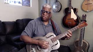 🎸Blues Chronicles #9 - Son House - Guitar History Lesson - Reverend Robert Jones
