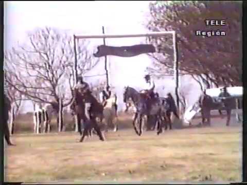 Fiesta de Agrupaciones Gauchas en Pueblo Marini, año 2001