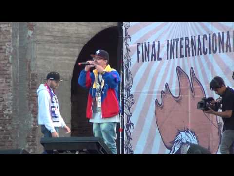 Batalla De Los Gallos 2015 / 4tos / Penzattore vs Imigrante / Final Internacional