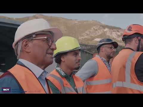 Arrivo e montaggio della gru elettrica ESP.10 Gottwald-Konecranes