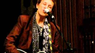 Drag Queen&#39;s In Limousines - Mary Gauthier