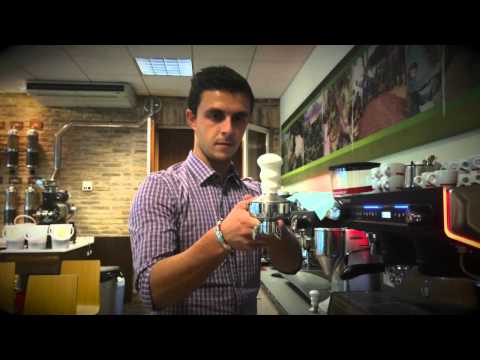 La preparazione di un buon Espresso by Trismoka Coffee School