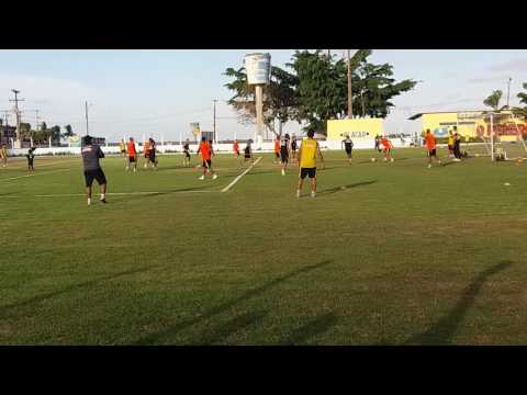 Asa de Arapiraca treinando em Teotônio