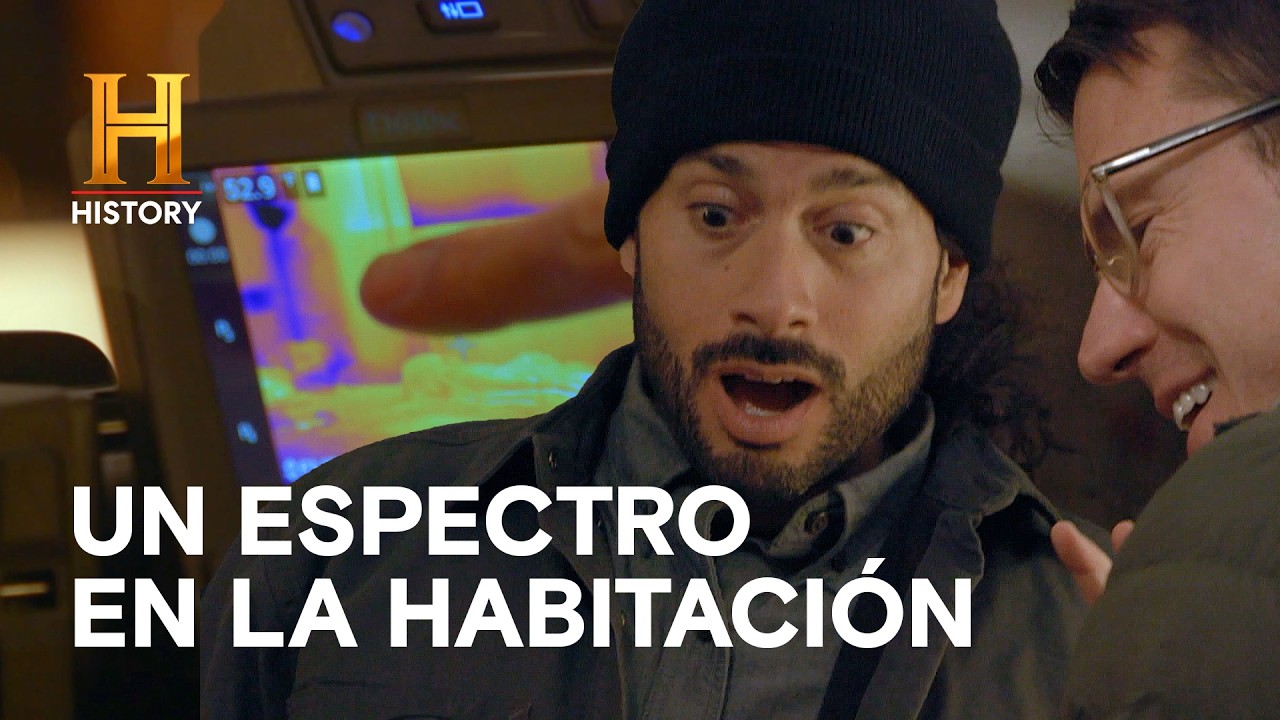 Entidad Grabada en Cámara - MÁS ALLÁ DE SKINWALKER