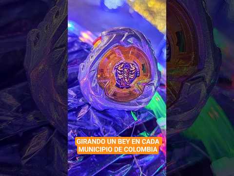 GIRANDO UN BEYBLADE EN CADA MUNICIPIO DE COLOMBIA | PUERTO BERRÍO #shorts #beybladex #colombia
