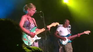 Throwing Muses live &quot;Shimmer&quot; @ The Cure&#39;s Pasadena Daydream Festival  Rose Bowl, CA 8/31/19