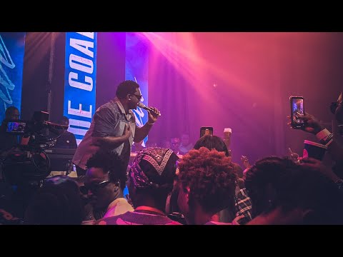 It gave us goosebumps! Wande Coal’s nostalgic performance of OLOLUFE at Trace Live was so beautiful