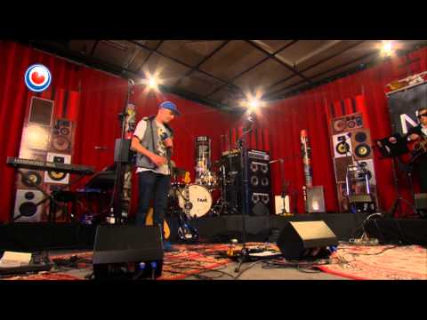 Dona B (The Puzzle) Live yn Noardewyn Omrop Fryslân