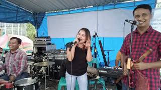 Download lagu LAGU OPERA BATAK - SIDOLI PARGITAR, HARAMBIR SILINDUNG - MONICHA SIHOTANG mp3