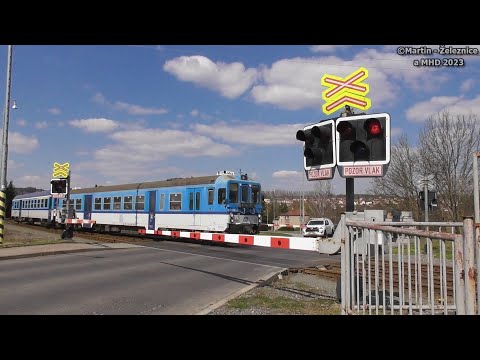 železniční přejezd Třemošná u Plzně - P1675 / 06.04.2023 / Czech railroad crossing