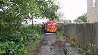 preview picture of video 'Work Van stuck on soft ground in Speckled Wood'