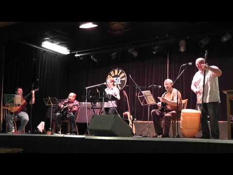 Holky,holky jdou.mpg