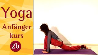 2B Anfänger Yogastunde mit Schwerpunkt "Sonnengruß" - Yoga Vidya Anfängerkurs