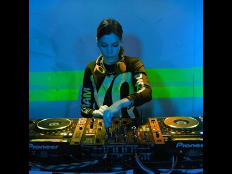 Katy's DJ practice session on 3 Pioneer CDJs #1