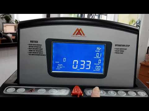 Дисплей в работе беговой дорожки AMF 8612RP