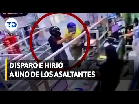 Empleado de farmacia dispara a asaltantes y evita asalto