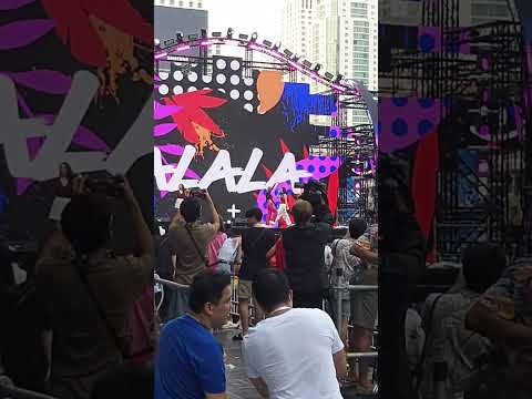 ALALA - ร้องไห้ดังๆ @ SuperFluid - CTW