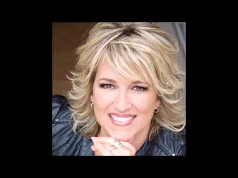 Hou me tegen je aan  Sasja Brouwers