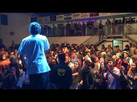 NOVO SHOW - MC DA VR ( Sertão Santana 06/08 )