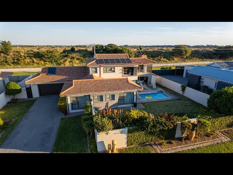 3 Bedroom House in Earls Court