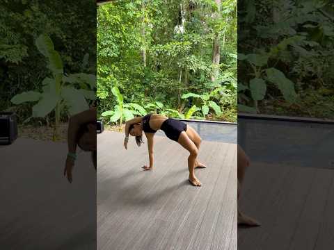 Enjoy this Flow from Costa Rica Regional Leader Gaby! 🌴🙌 #animalflow