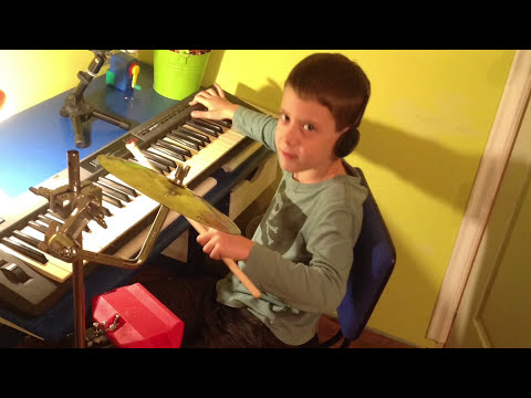 Adventi Hírnök (ének: Libis Patrik)