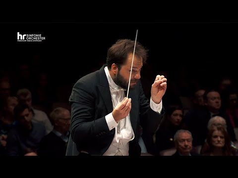Rachmaninow: Sinfonische Tänze ∙ hr-Sinfonieorchester ∙ Petr Popelka