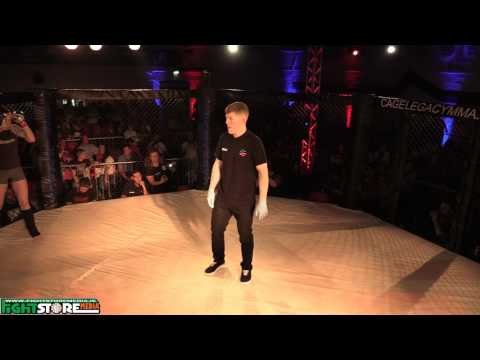 Rosa Walsh v Dee Begley - Cage Legacy 3