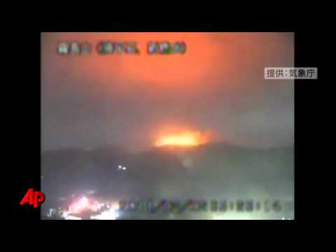 Raw Video: Fresh Eruptions of Japanese Volcano