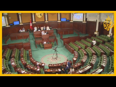 برلمان تونس يرفض سحب الثقة من الغنوشي
