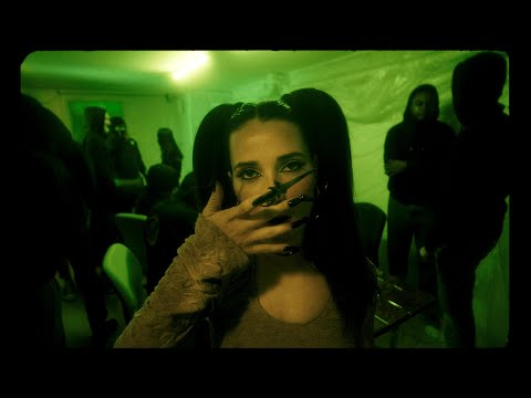 Maïcee - cracK (Official Video)