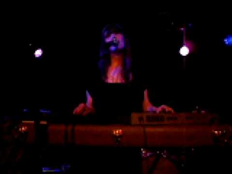 CALLmeKAT - Sweet You (Århus-Musikcafeen) 02/27/09