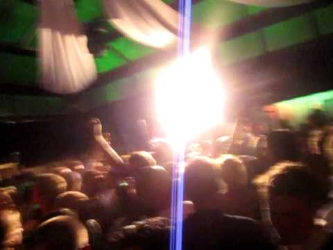 Axwell @ Hamnplan 5 Visby 17/7 2009 -  On The Run (Marco Machiavelli Mashup)