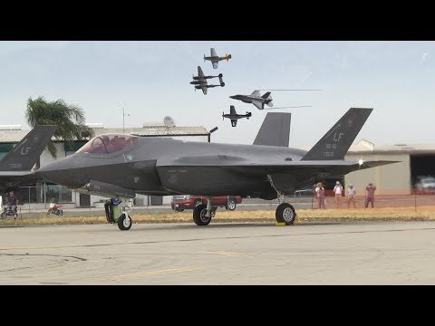 'USAF Heritage Flight' Planes of Fame Airshow 2017